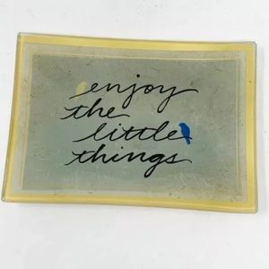 NWT Chloe & Isabel “ Enjoy The Small Things” Bird Inspirations dish Trinket Tray